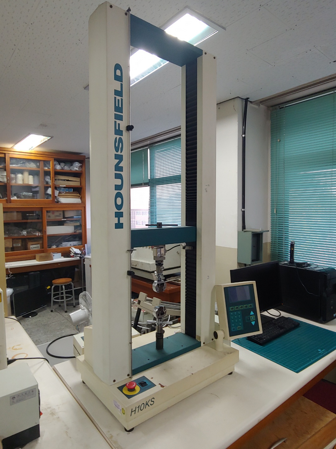 Tensile Testing Machine